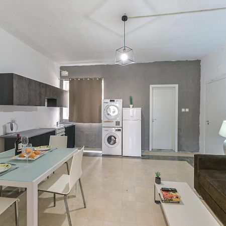 New 1 Bedroom Apartment In Valletta City Centre With Terrace And Views Екстер'єр фото
