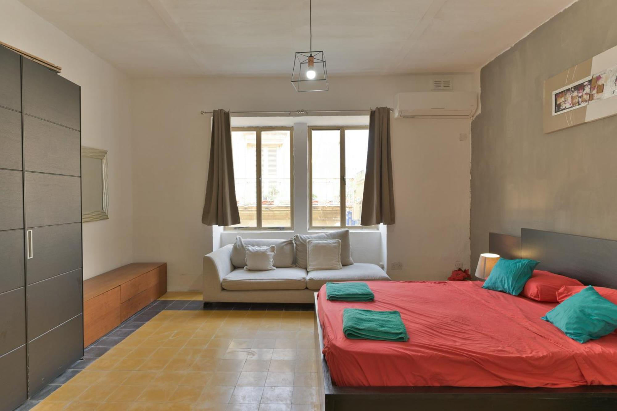 New 1 Bedroom Apartment In Valletta City Centre With Terrace And Views Екстер'єр фото